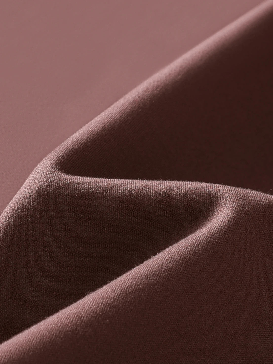190 GSM Nylon Warmth-Enhancing Fabric - 1.7m Width